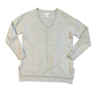 Luxuriously Soft Oversized V-Neck Slit Side Long Sleeve Maxo Studio Sweater - XS